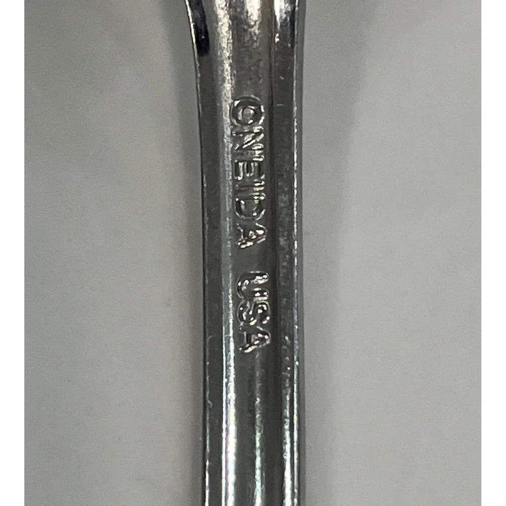 Vintage‎ Oneida BANCROFT 18/8 Stainless Flatware Silverware Spoon Replacement